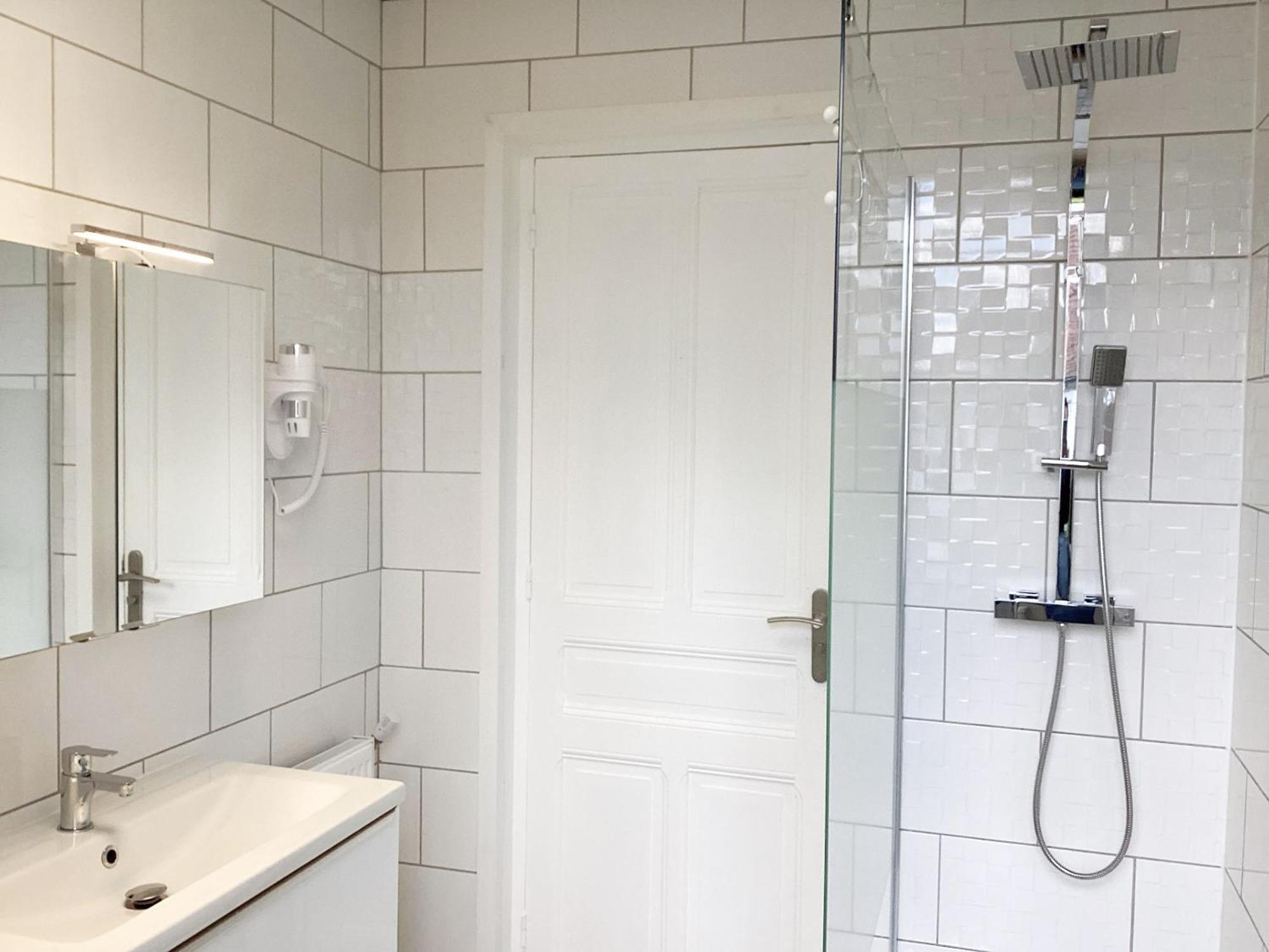 Appartement Stella 95 M2 Climatise Parking Proche Sanctuaires Lourdes Exterior foto